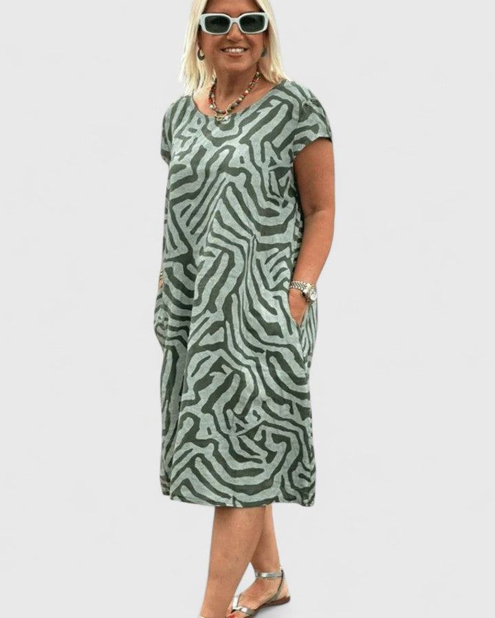 Sophie | Cozy Dress.